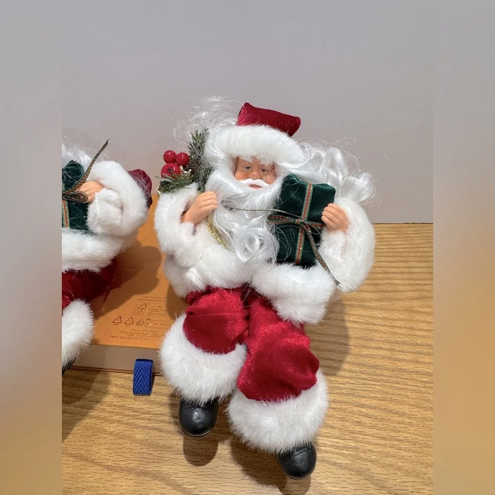 Vintage 90’s Christmas Santa’s sitting on shelf stocking holders